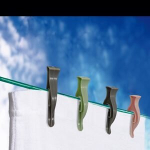 Plastic Clothes Pegs