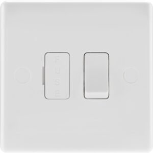 Moulded White 13 Amp Switched And Fused